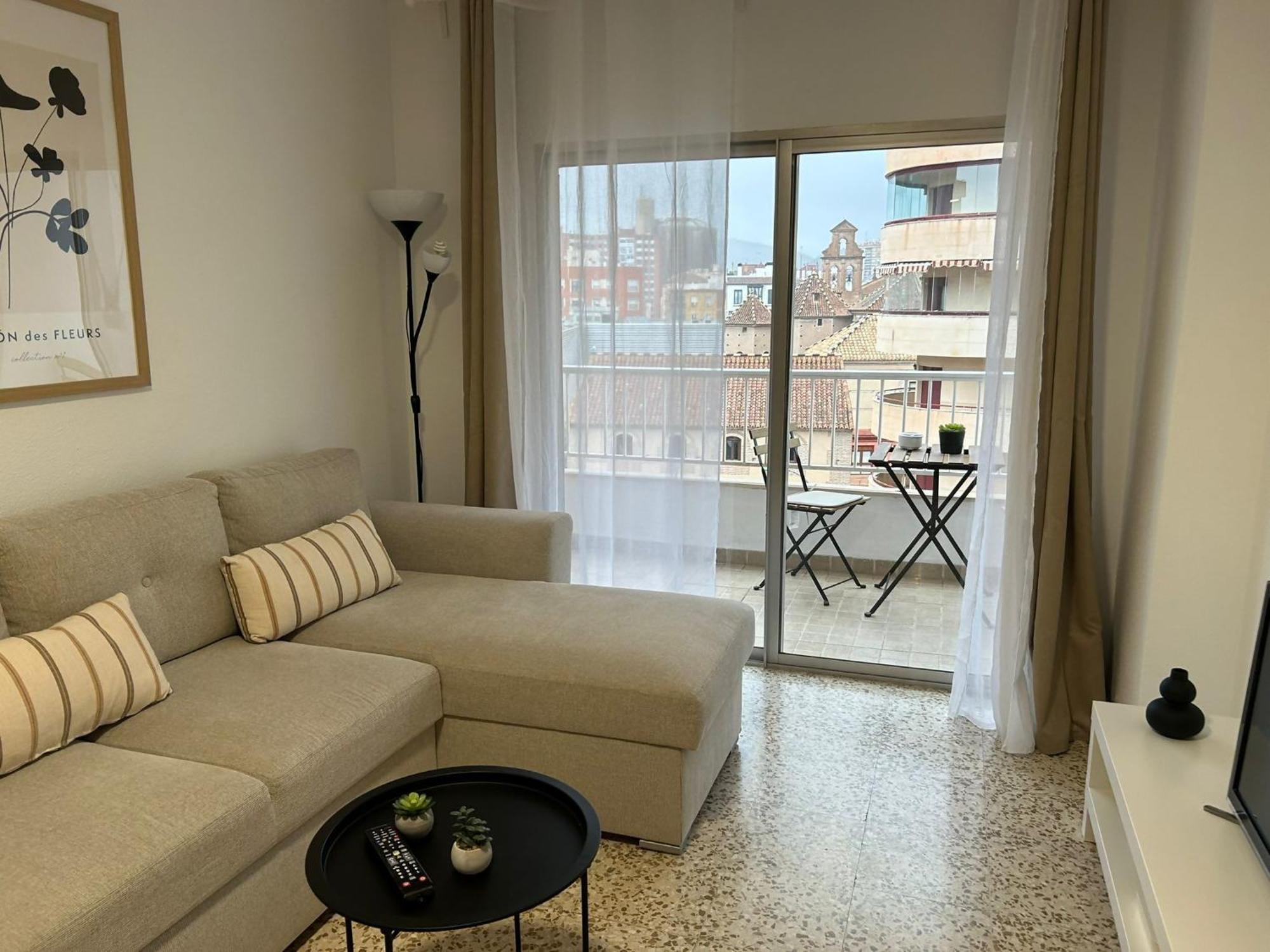 Vialia Piso Centrico Wifi Maria Zambrano Andra Apartman Málaga Kültér fotó
