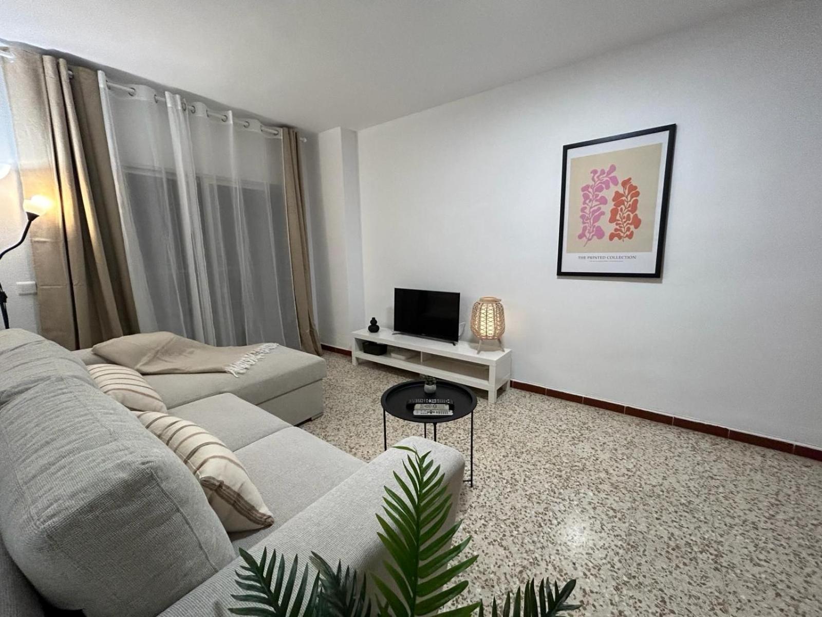 Vialia Piso Centrico Wifi Maria Zambrano Andra Apartman Málaga Kültér fotó